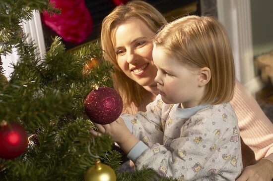 Family Tree Decorating