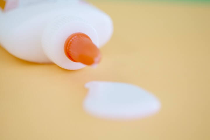 Glue Balls